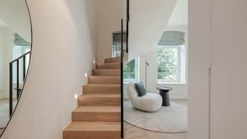 Apartment 13 | Interior