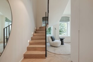 Apartment 13 | Interni