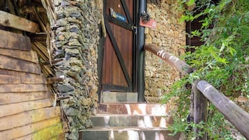 Comfort Double Room | Pillowtop beds, in-room safe, individually decorated