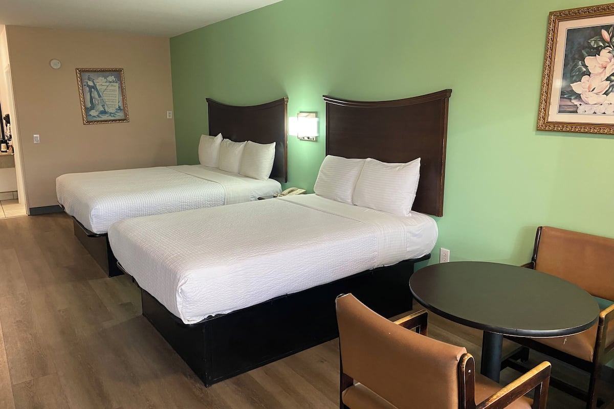 1 bedroom, in-room safe, desk, laptop workspace