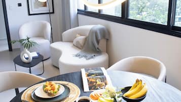 Family Suite | Living area | 30-inch Smart TV with digital channels