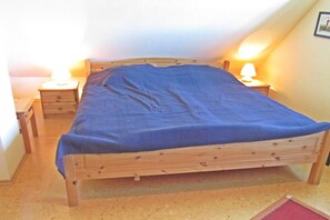 3 Schlafzimmer, Bügeleisen/Bügelbrett, WLAN