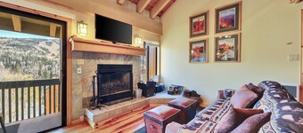 Peak Comfort in Brian Head Sleeps Up To 7