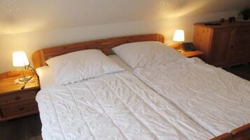 3 Schlafzimmer, Reisekinderbett, kostenloses WLAN