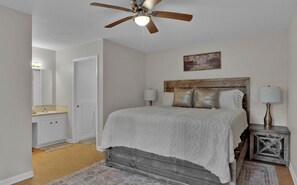 3 bedrooms, iron/ironing board, WiFi, bed sheets - Blissful, Cozy, Cute, Sleeps 8 (Shreveport)