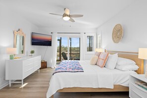 4 slaapkamers, een strijkplank/strijkijzer, gratis wifi, beddengoed