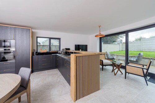 Luxurious 5-bedroom house in Charming Killarney