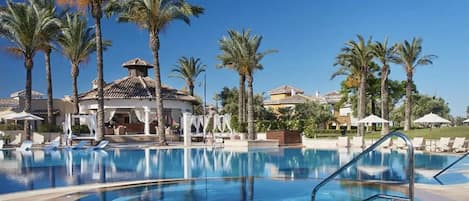 Villa | Kolam renang | Kolam renang terbuka