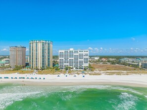 Beach nearby - 30-Foot Oceanfront Balcony |Oceanfront Pool|Heart of Destin (Destin)