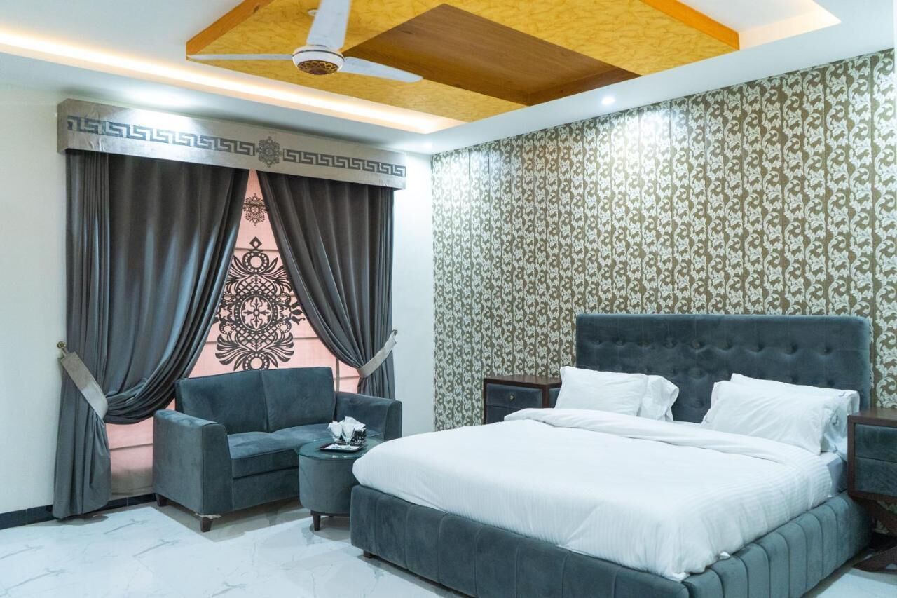 Chambre Double Deluxe | Chambres insonorisées, fer et planche à repasser, Wi-Fi gratuit