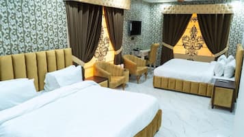 Chambre Double Deluxe | Chambres insonorisées, fer et planche à repasser, Wi-Fi gratuit