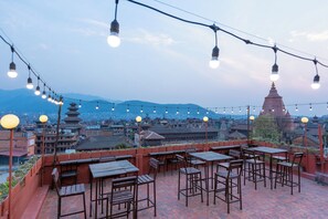 Terrace/patio - Vajra Boutique Hotel (Bhaktapur)