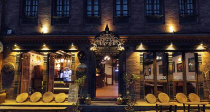 Vajra Boutique Hotel