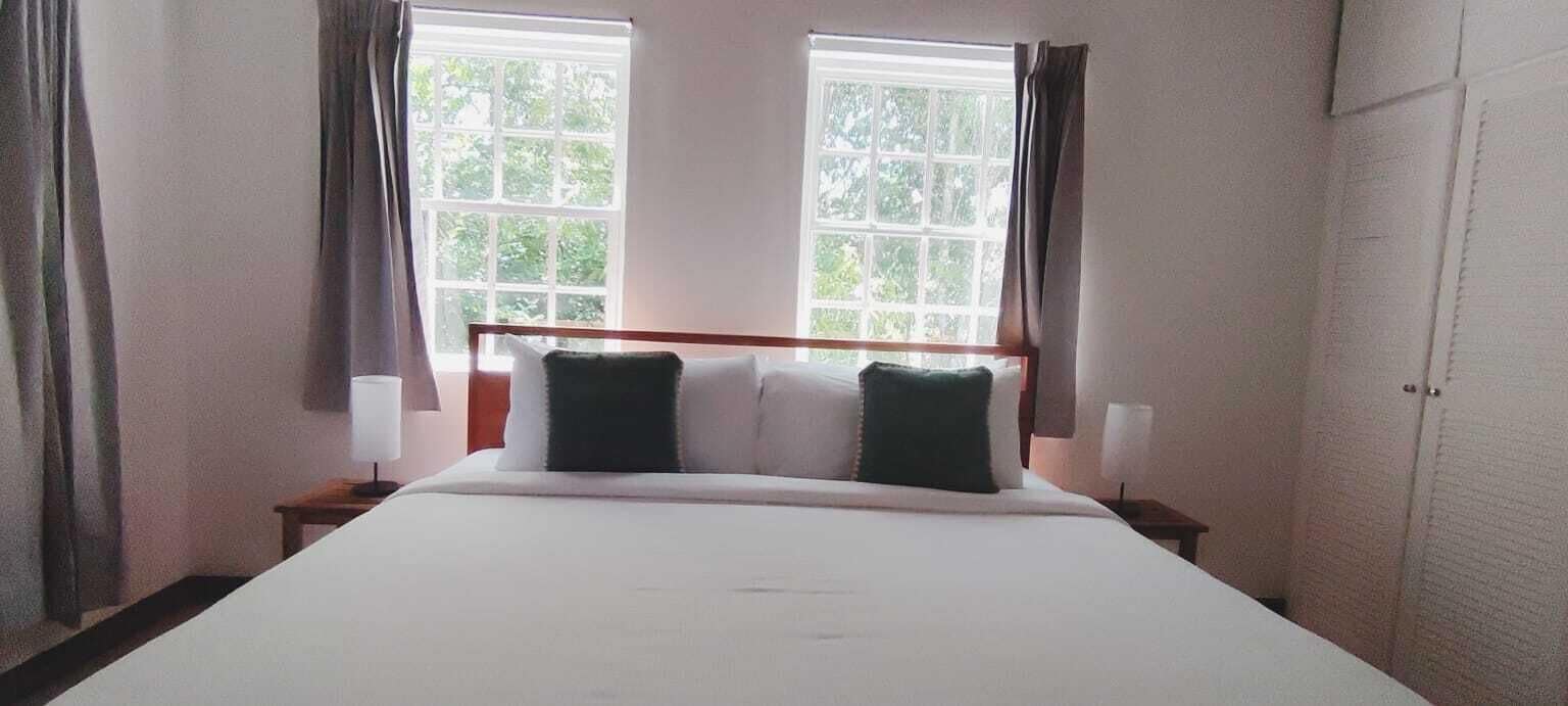 Hypo-allergenic bedding, blackout curtains, soundproofing, free WiFi