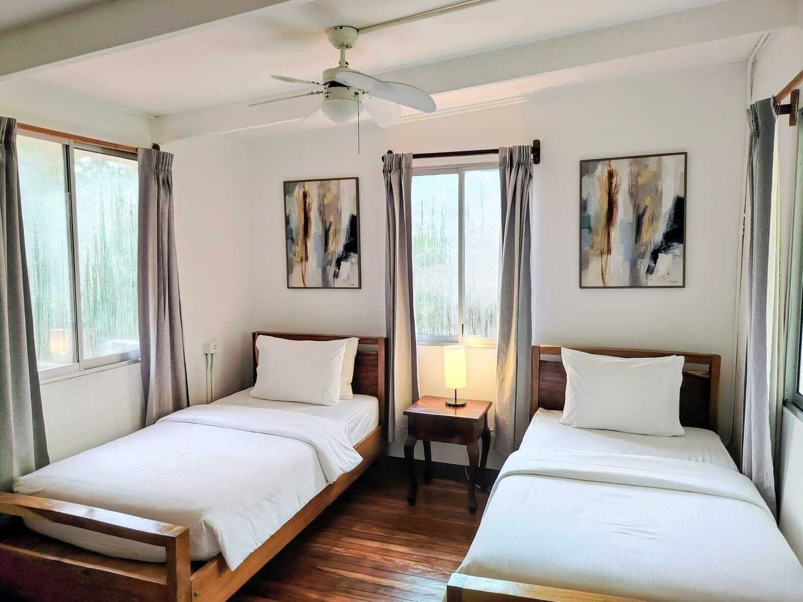 Biancheria da letto ipoallergenica, tende oscuranti, insonorizzazione