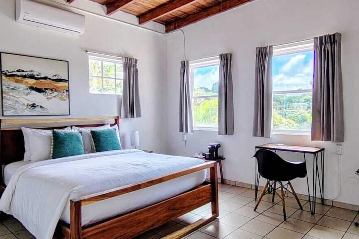 Superior Room | Hypo-allergenic bedding, blackout drapes, soundproofing, free WiFi