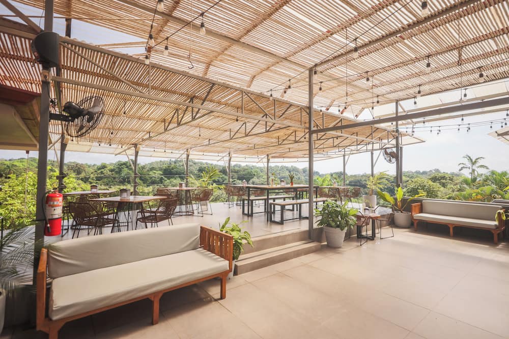 Alma Vida Hotel