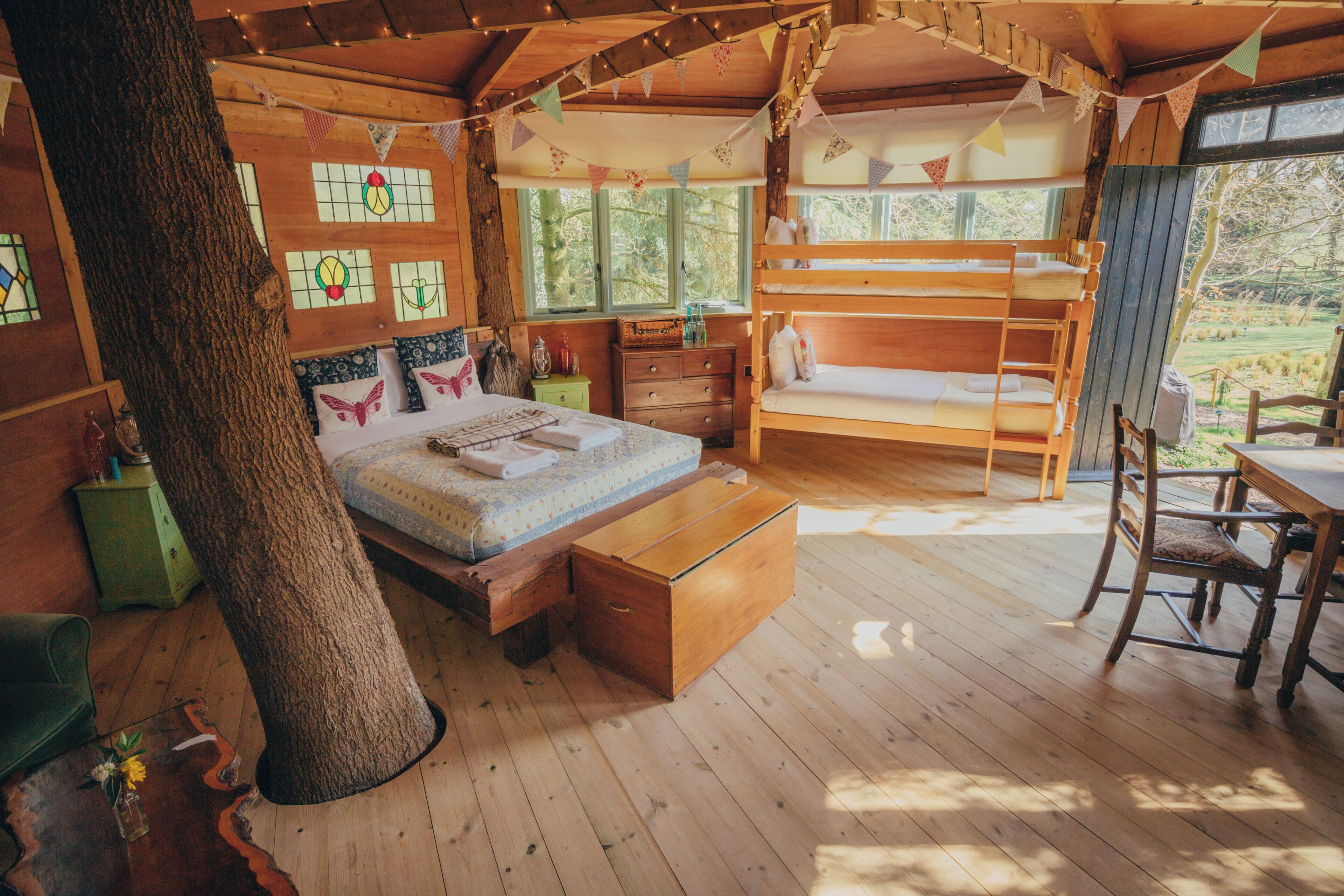 Classic Tree House | Individually furnished, bed sheets