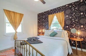 3 bedrooms, desk, free WiFi, bed sheets