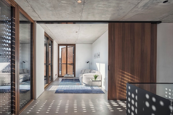 Exclusive Penthouse, 2 Bedrooms, City View