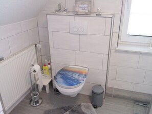 House | Bathroom
