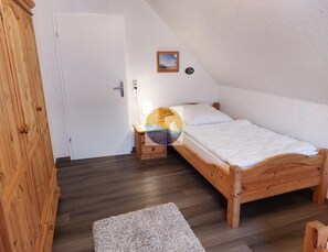 House | 3 bedrooms, individually furnished - Ferienunterkunft in Hagermarsch (Hagermarsch)