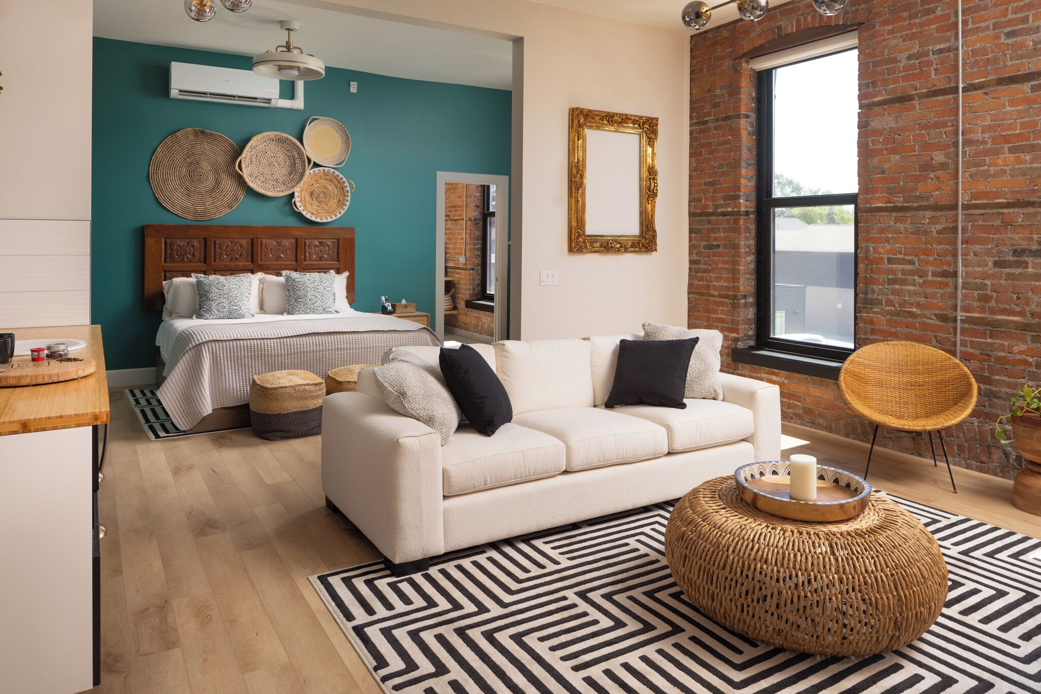 Standard Room | Iron/ironing board, free WiFi