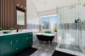 Property amenity - The Mad Hatter Heated Pool Gameroom  (Pflugerville)