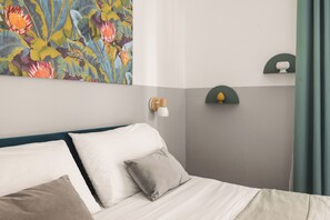 Deluxe Double Room, Balcony | Minibar, in-room safe, individually decorated, individually furnished - Dante Suites (Palermo)