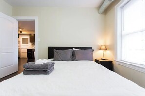 2 bedrooms, WiFi, bed sheets