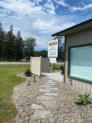 Property grounds - The Dojo-Kick back and relax! (Crosslake)