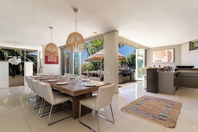 Green Point Grande - Luxury Family villa with pool