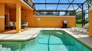 Pool - Adorable townhome remodeled with comfort and relaxation in mind! Splash Pool! (Kissimmee)