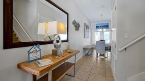 Interior - Adorable townhome remodeled with comfort and relaxation in mind! Splash Pool! (Kissimmee)