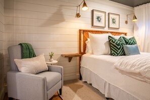 3 chambres, fer et planche à repasser, accès Internet, draps fournis