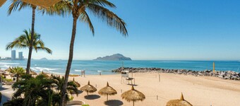 Sunset Palace Beach Hotel - All Inclusive