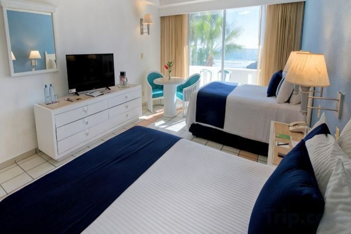 Standard Room, Run Of House