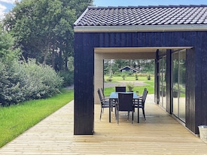 House | Dining - 8 Person Holiday Home in Oksbol (Oksbol)