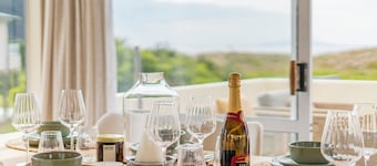 Sans Souchi - Whangamata Holiday Home