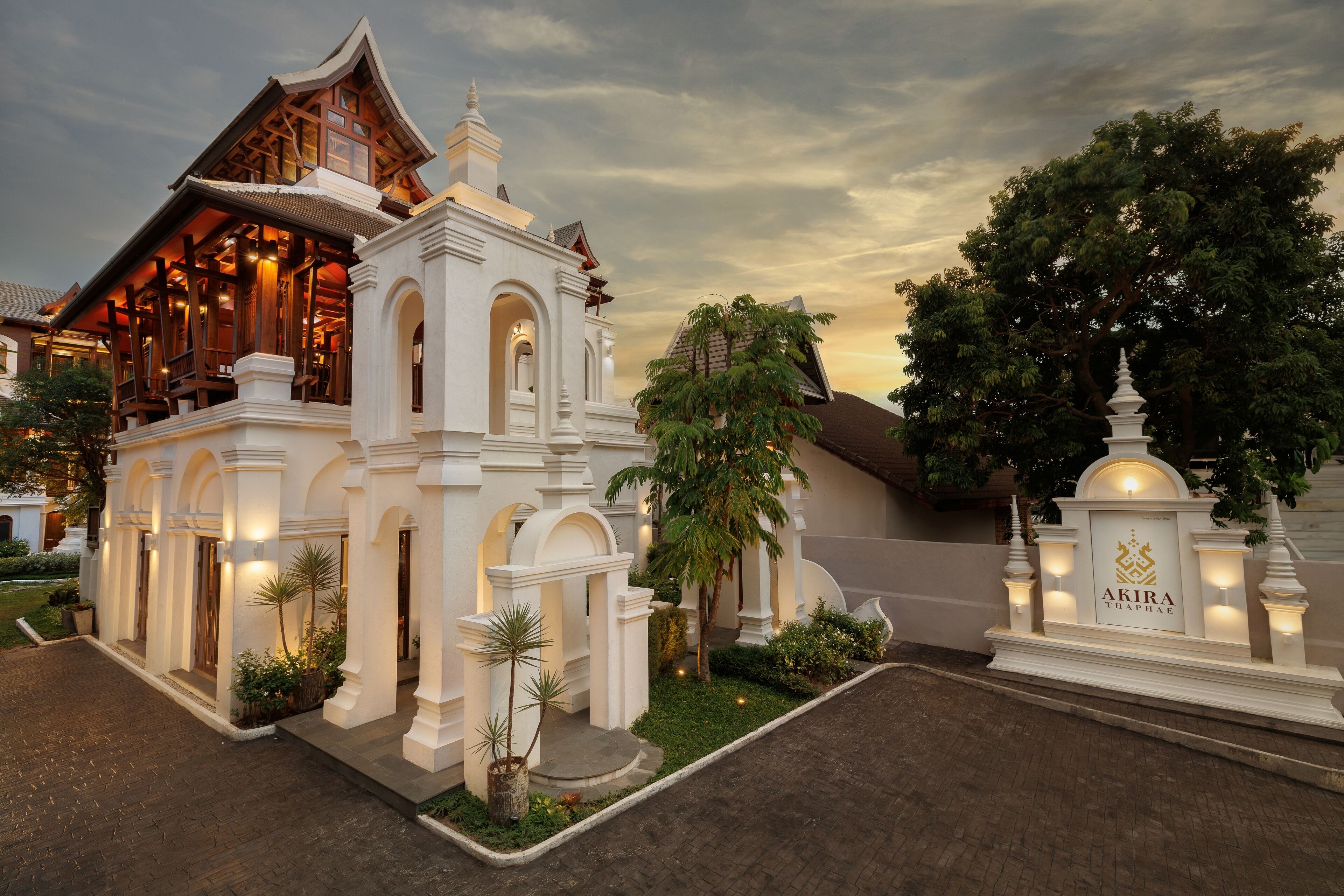 Foto - Akira Thaphae Hotel