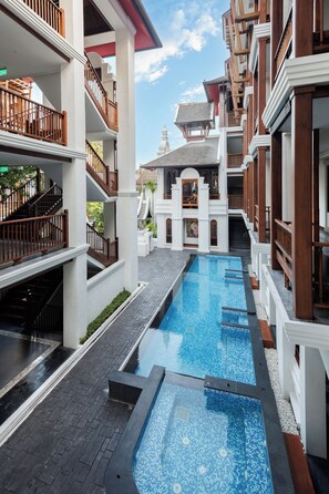 10 piscines extérieures