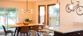 SE Sanctuary~Greenbelt Getaway~3-Bedroom House~Cruiser Bikes