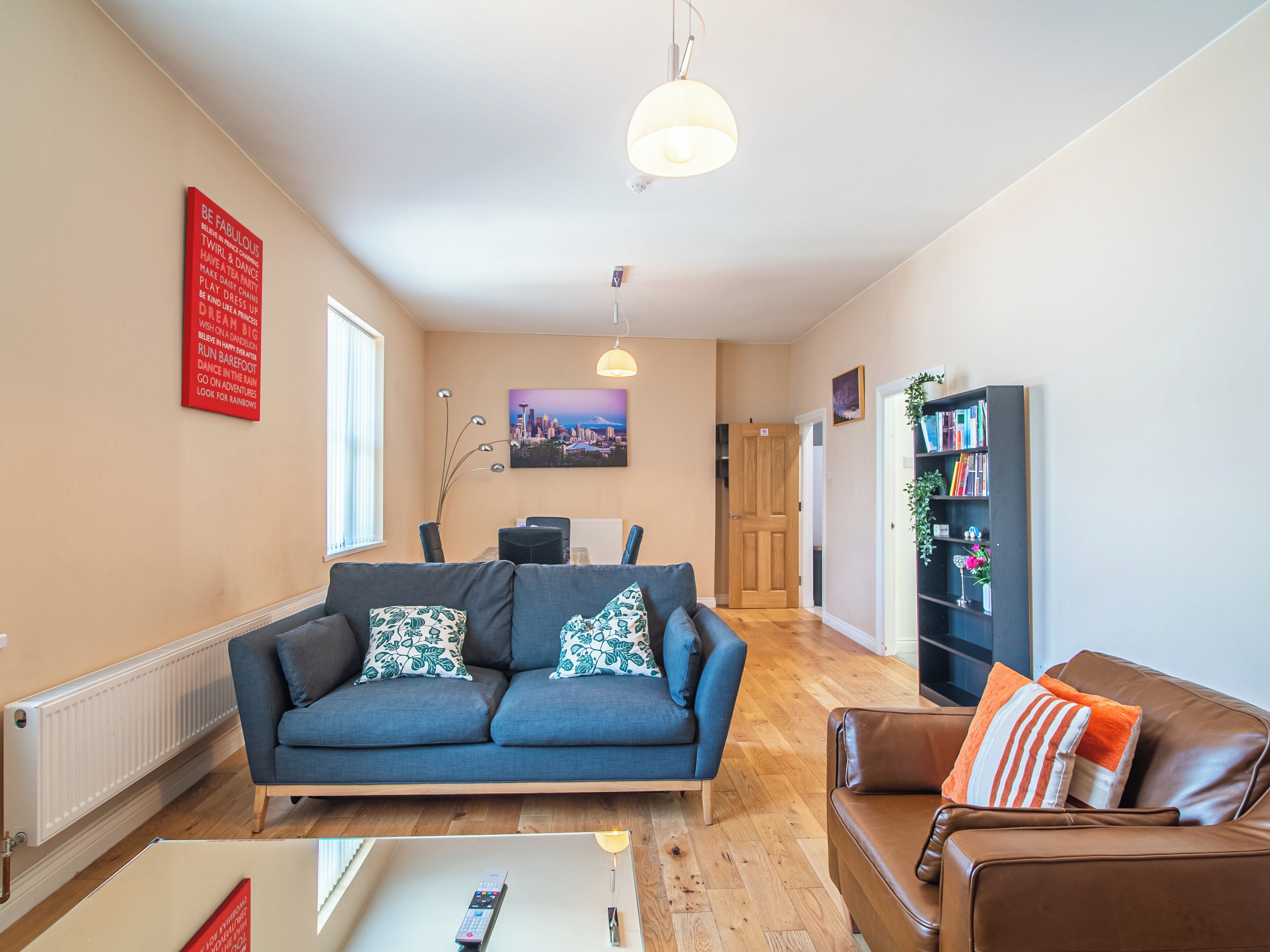 Apartment | Living area | TV