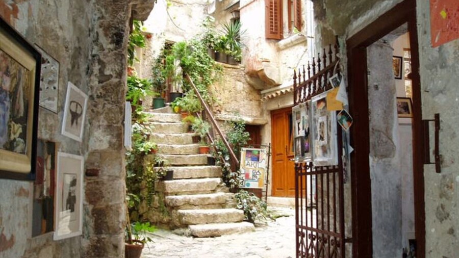 Rovinj Seaside Apartment for 3