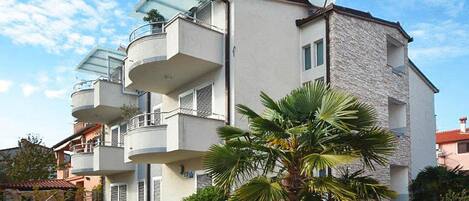 Apartment | Exterior