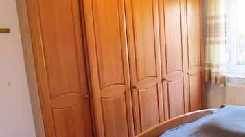 Apartment | 2 bedrooms, individually furnished