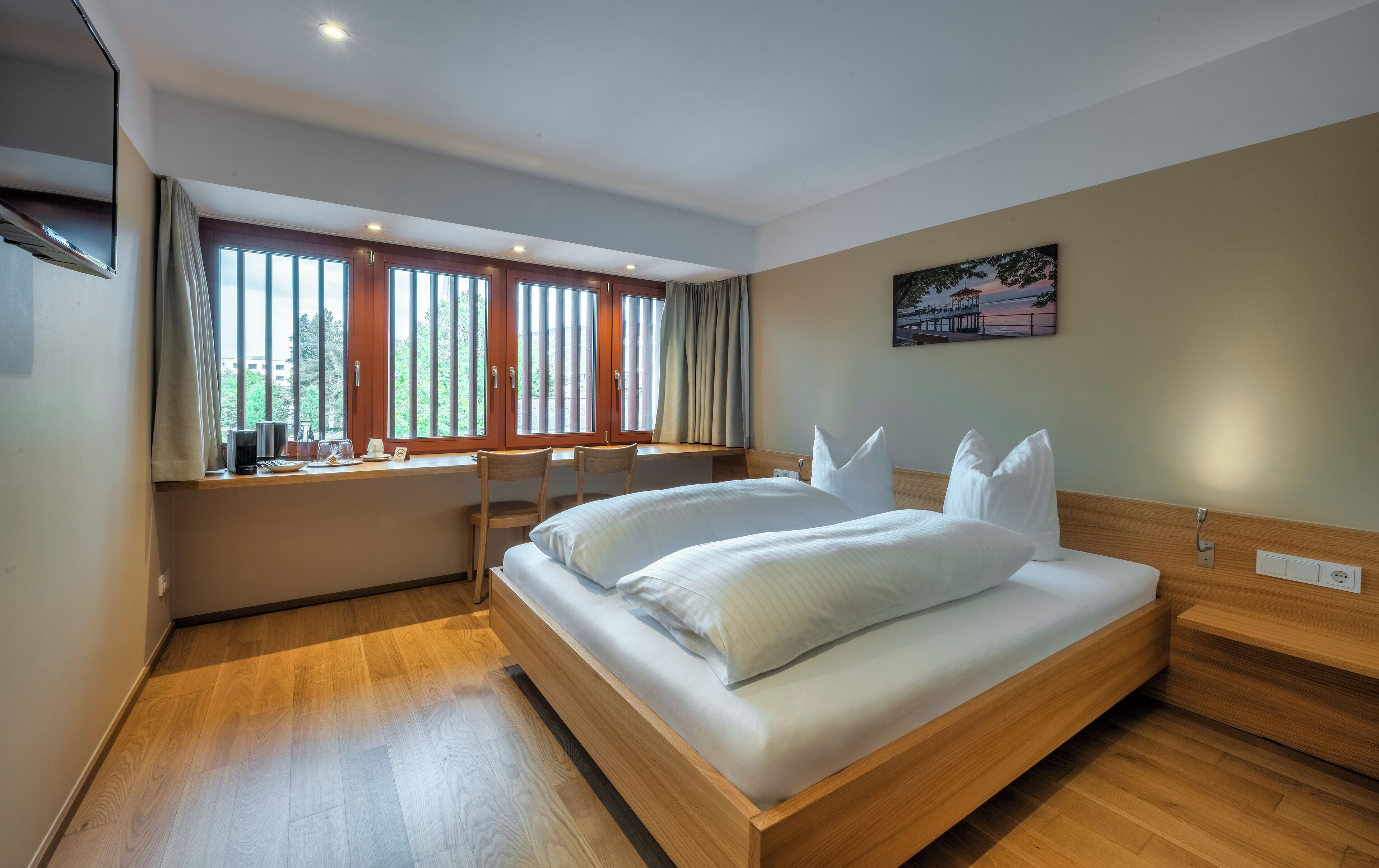 Standard Double Room | Desk, laptop workspace, soundproofing, free WiFi