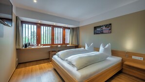 Unclassified image, 3 of 13, button - Hotel Johann (Lauterach)