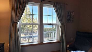 2 chambres, bureau, fer et planche Ă repasser, Wi-Fi