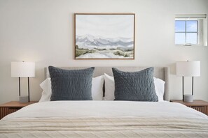 4 bedrooms, iron/ironing board, travel cot, WiFi